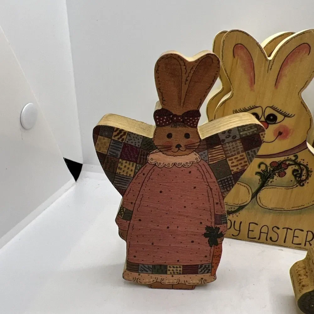Hand Painted Wooden Home Decor - 4 Easter, 1 Halloween, 1 Best‎ Friends, 1 Bunny